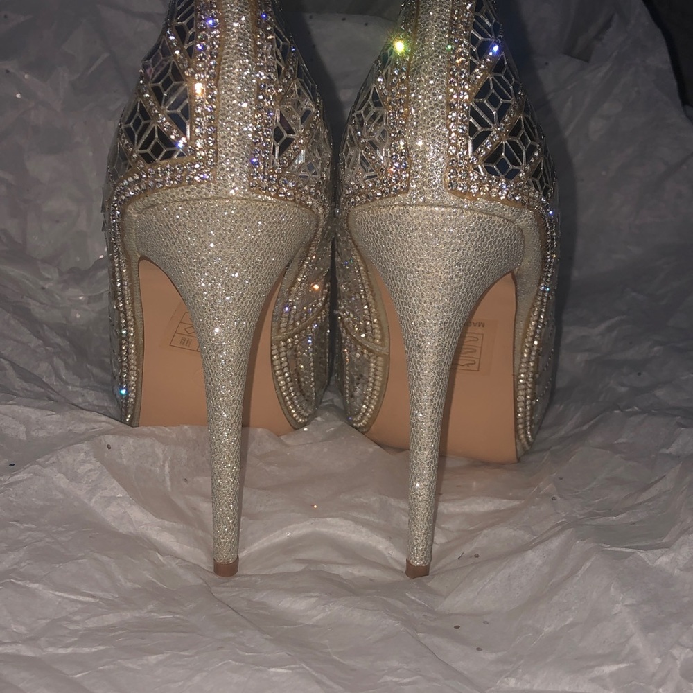 Lauren Lorraine Silver Mirror Mosaic Crystal Peep-Toe Heels NWOT - Picture 4 of 5